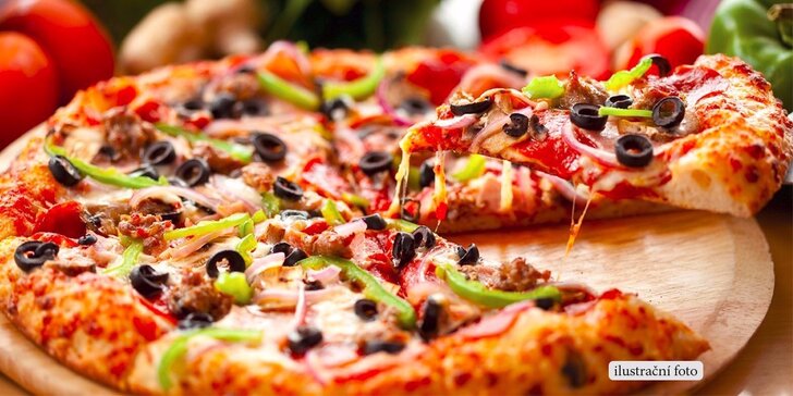 Téměř půlmetrová pizza dle vašeho výběru z pravé italské pece