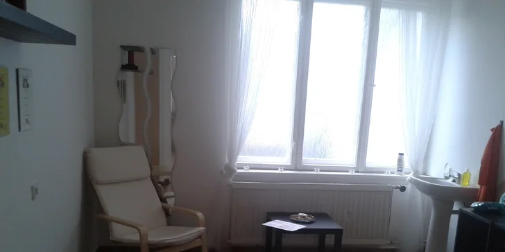 Hodinové hýčkání - uvolňující masáž zad a šíje a rašelinový zábal