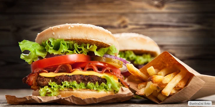Dva cheeseburgery se šťavnatým masíčkem, hranolky a domácí tatarka