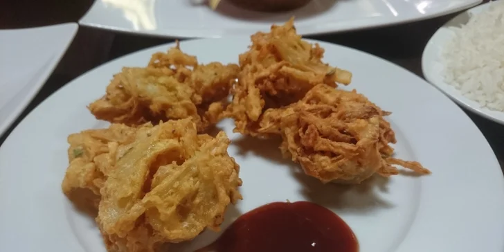 Sestavte si autentické nepálské menu pro dva v centru Olomouce