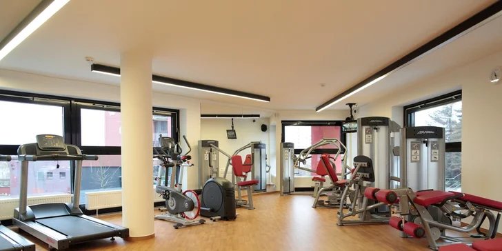 Luxusní privátní wellness pro dva na 90min + vstup do fitness