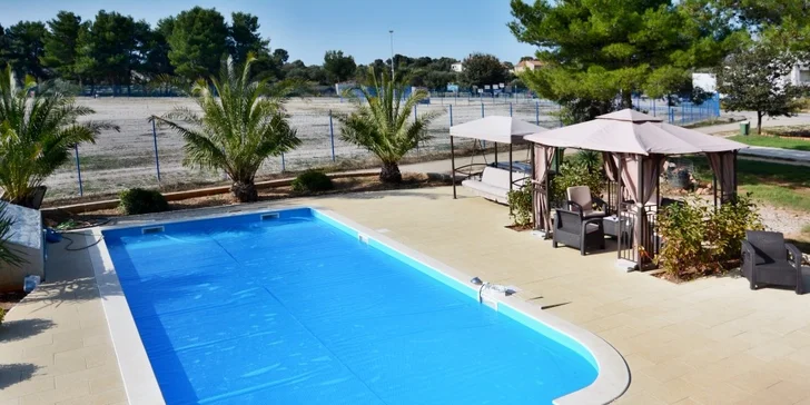Letní dovolená bez stravy či s polopenzí v penzionu nebo hotelu v Chorvatsku