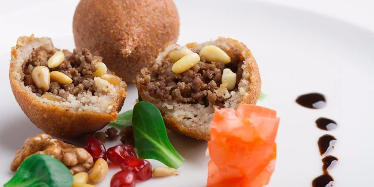 Bohaté degustační menu pro dva v elegantní restauraci NOOR