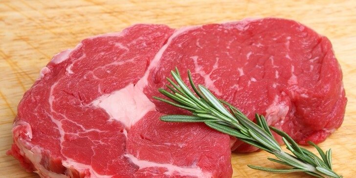 Ochutnejte špičkové masíčko: Hovězí Rib eye steak nebo jelení maso na guláš