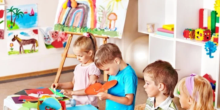 Kurzy decoupage a keramiky s možností dětského hlídání a tvoření