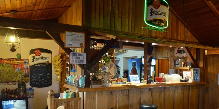 Kilo pečených žeber s medovým kořením v Motorestu U Toma