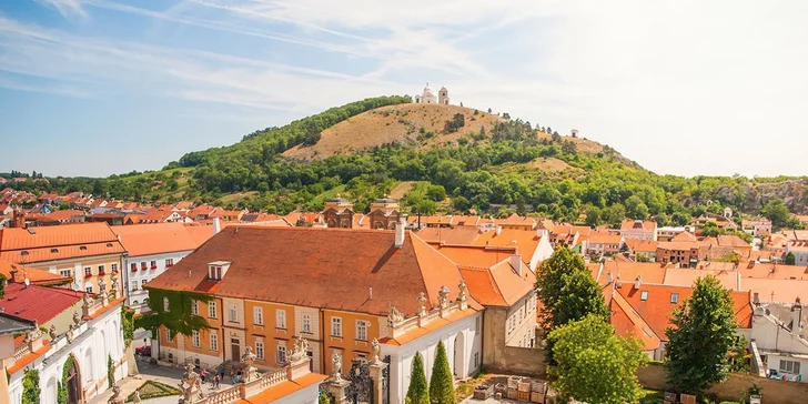 Podzimní odpočinek v centru Mikulova se snídaní a s možností degustace vína
