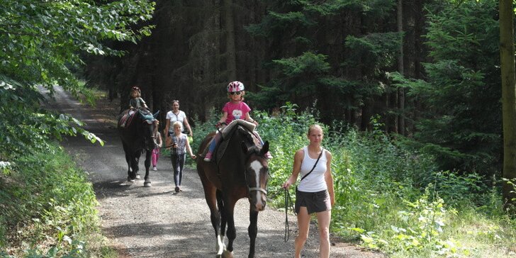 Výlet za koňmi: Projížďka na koni v přírodě pro děti i dospělé