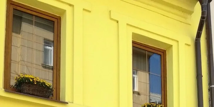 Prodloužení řas metodou řasa na řasu ve Studiu 86