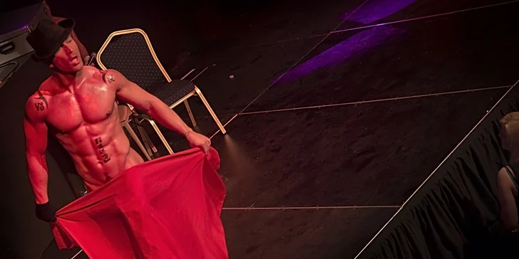 Pánská gala striptýzová show Mystery Night