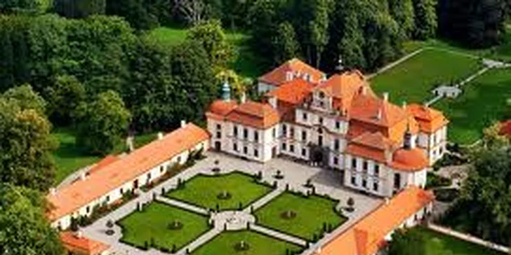 Let vrtulníkem nad českými hrady a zámky