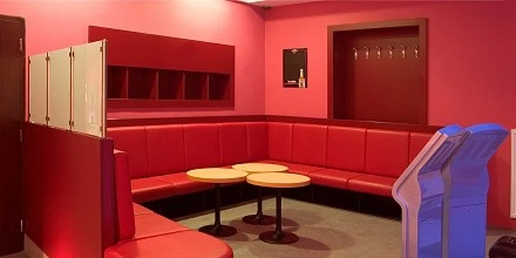 Bowling s přáteli nebo rodinou