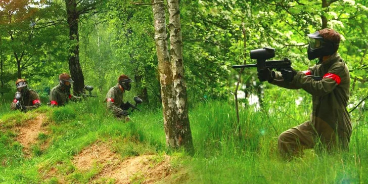 Nepřekonatelná paintballová přestřelka včetně vybavení a 100 kulí