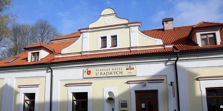 Rajská dovolená v Náchodě: 3 dny v rodinném hotelu přímo u zámku