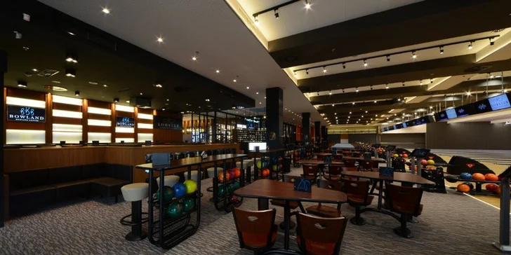 Největší pizza v Olomouci a bowling v nejmodernějším centru Moravy