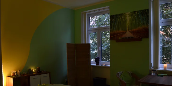 Tradiční thajská masáž na parádní protažení svalů