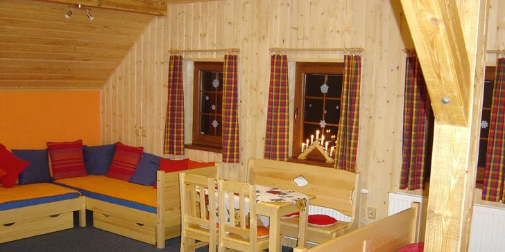Podzim i zima u Cimrmana: pro dva, rodiny i partu s polopenzí a wellness