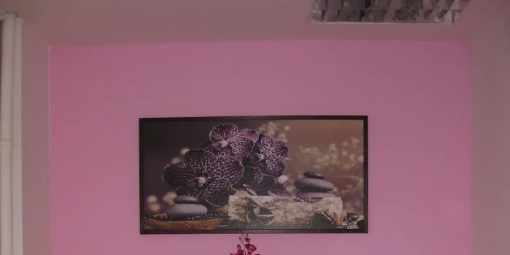 Kompletní péče o vaši pleť: hodinové kosmetické ošetření pleti 5 v 1