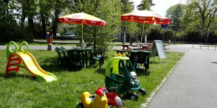 Jednotlivé vstupy i permanentky do rodinné kavárny s parádní hernou