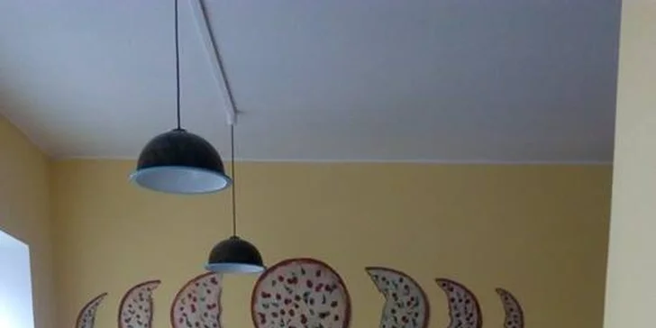 Zažeňte hlad po italsku: 1 nebo 2 pizzy ve dvou velikostech