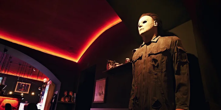 Bude to masakr: 2 libovolné shoty v hororovém baru Nightmare Prague