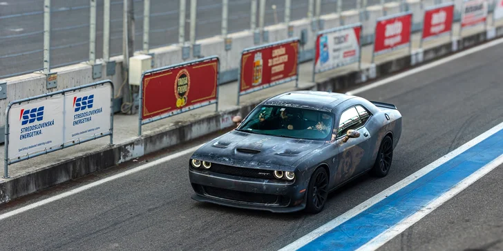 DODGE CHALLENGER HELLCAT 707 HP