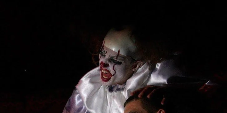 Zlý Pennywise už pocuchal mnoha lidem nejen nervy... Povede se vám před ním do 60 minut uniknout?