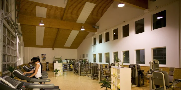Využívat můžete hotelové fitness centrum. 