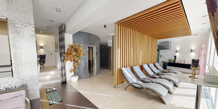 Wellness vstup pre jednu či dve osoby aj privátny relax so sektom