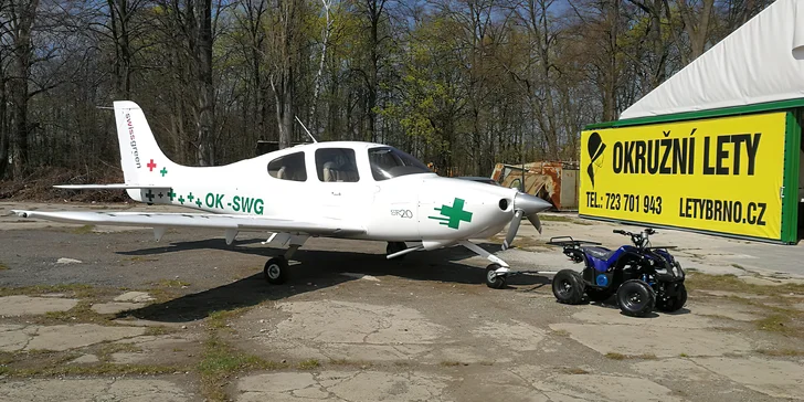 Po celou dobu s vámi bude zkušený instruktor, který dohlédne na hladký průběh akce a zodpoví všechny vaše otázky. 