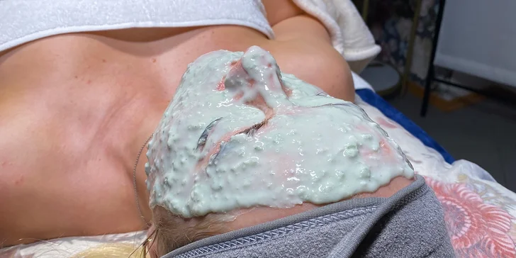 Těšit se můžete např. na čištění, masáž, peeling či mikrojehličkování.