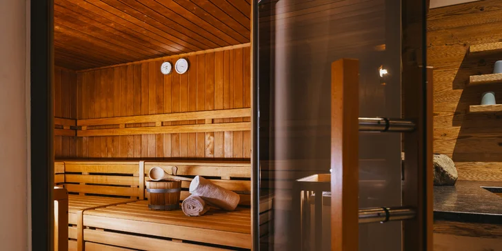 Fínska sauna, bio sauna, parný kúpeľ, infračervená kabína a ľadová miestnosť obnovia vaše sily aj v daždivý deň.