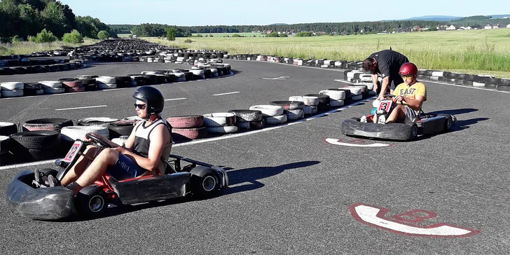 Tři jízdy po deseti minutách vás dokonale nabijí adrenalinem.