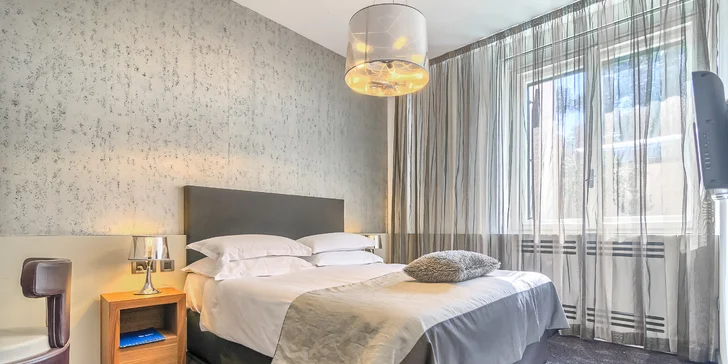 V hotelu Istra vám připraví komfortní dvoulůžkový pokoj. 