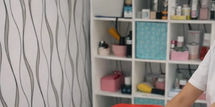 Masáž zad a šíje zabere cca 50 minut.