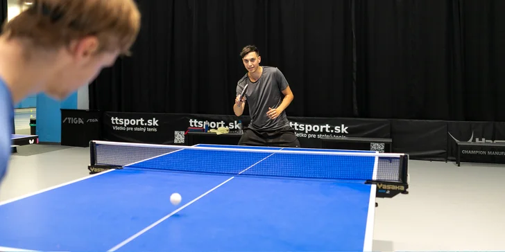Prenájom športových kurtov: stolný tenis, bedminton alebo padel na 60 minút