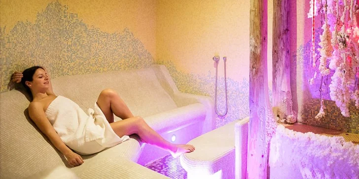 K dispozici je finská, solná, bylinková a parní sauna.