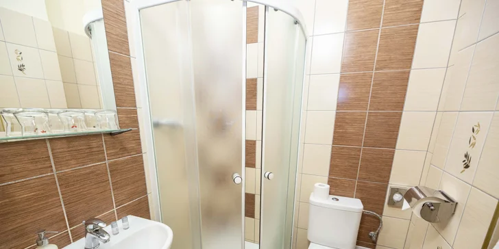 Vlastní koupelna je samozřejmostí. 