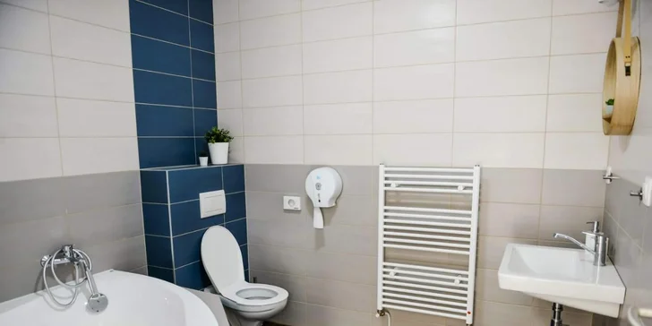 V apartmánoch nájdete dve kúpeľne.