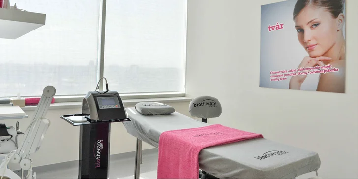 THE CARE CLINIC
