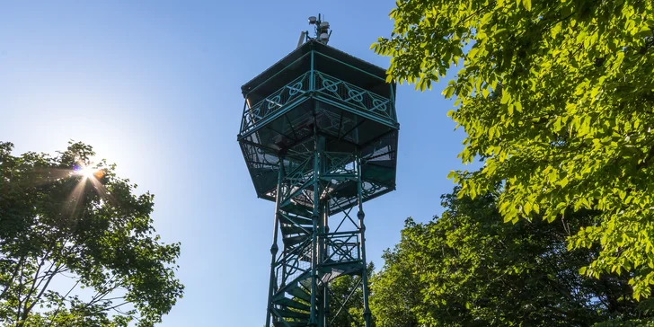 Rozhľadňa Vörös-kő kilátó sa nachádza neďaleko od hotela cca 1,5 km.