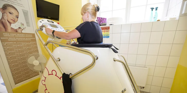 Bříško, boky, hýždě i stehna se po 30 minutách lehkého cvičení krásně vyhladí a celulitida postupně zmizí.
