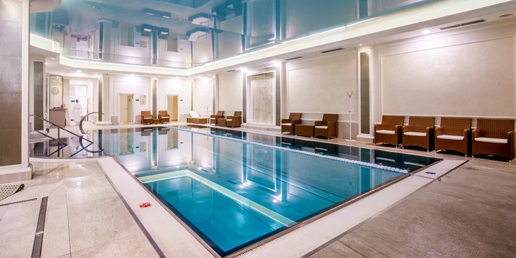 4* relax v Karlových Varoch: bazénové a wellness centrum, kúpeľné procedúry, polpenzia
