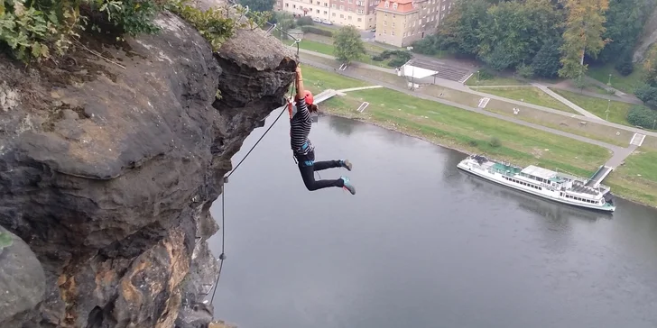 Jednodenní kurz lezení via ferrata v Děčíně pro jednoho, pár nebo partu