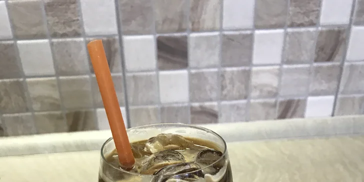 V teplých dnech vám přijde k chuti ledové espresso freddo.