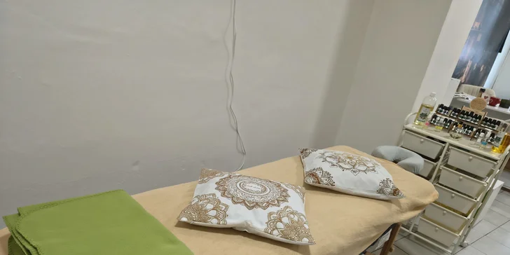 Anebo si dopřejete manuální lifting s masáží hlavy? 