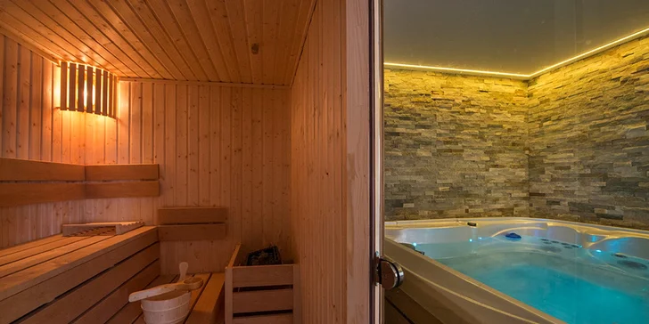 Součástí pobytu je jeden nebo dva vstupy do privátního wellness. 