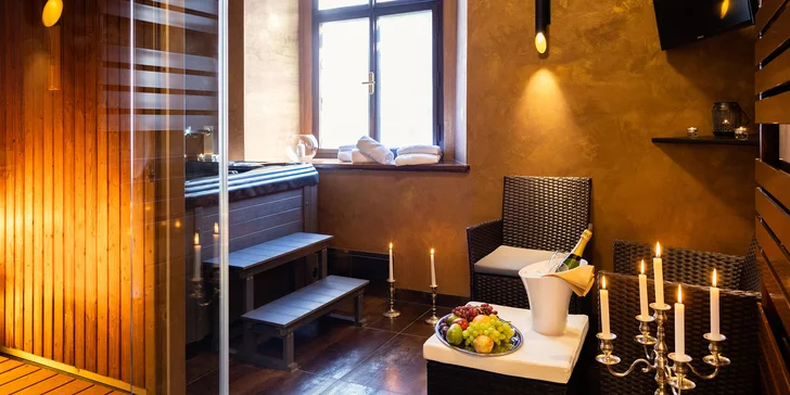 Privátní wellness s whirlpoolem a finskou saunou na 60 min. pro 2 osoby