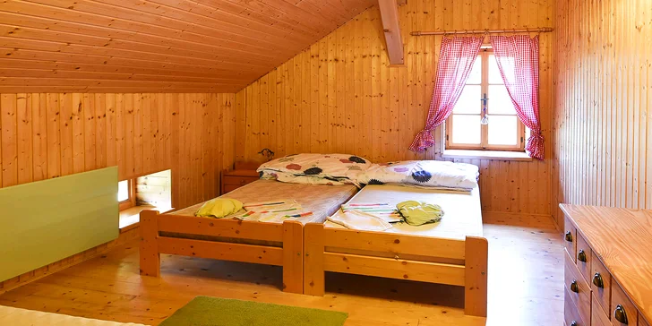 Vezměte celou rodinku za krásou Jeseníků, kde na vás pod Kralickým Sněžníkem čeká báječně strávená dovča.