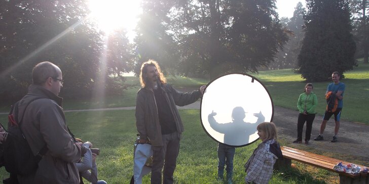Kurz focení se zrcadlovkou v parku v Čechách pod Kosířem